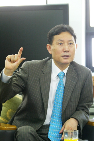 고광헌  신문 대표이사